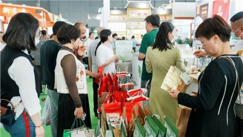 農(nóng)博現(xiàn)場丨連續(xù)24屆參展，這家茶企還能玩出什么花樣？